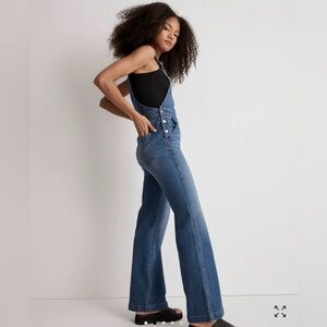 Madewell High-Rise Loose Flare Overalls in Demott Wash